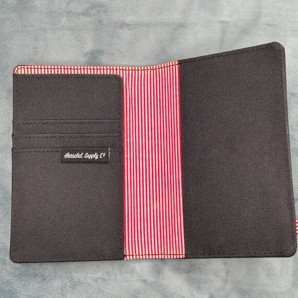 Herschel Supply Co Raynor Passport Holder - Picture 2 of 3